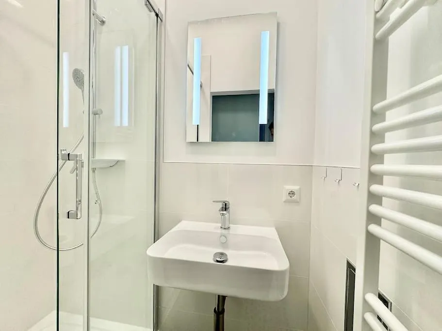 Stylish & Renovated Apartment With Free Parking Viena 0*,  Austria