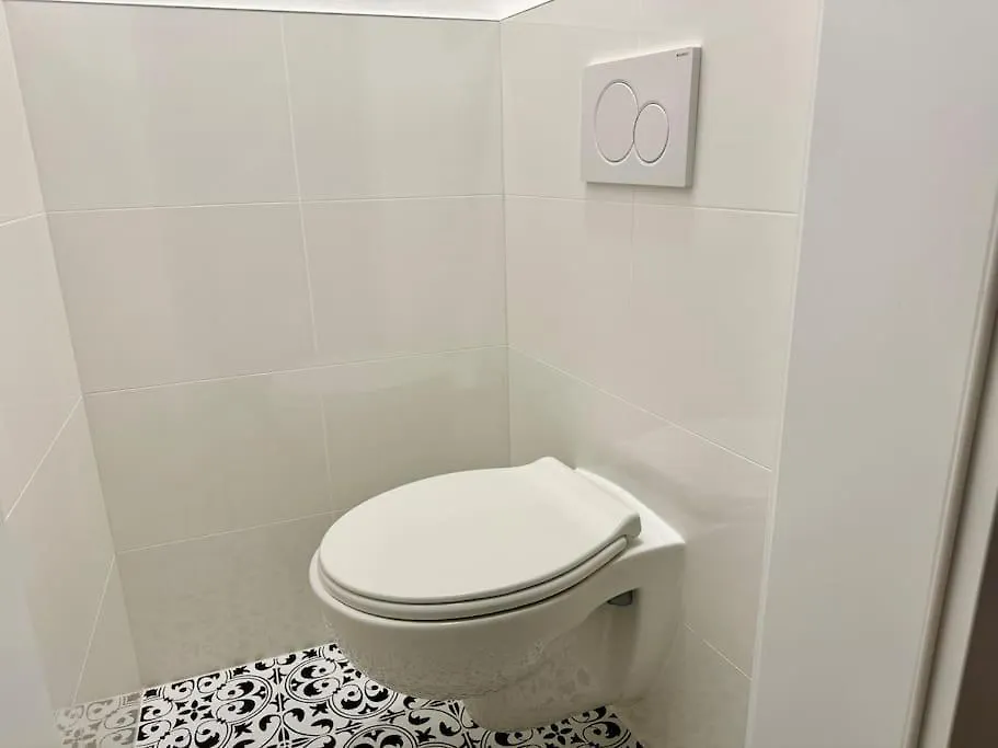 Stylish & Renovated Apartment With Free Parking Viena
