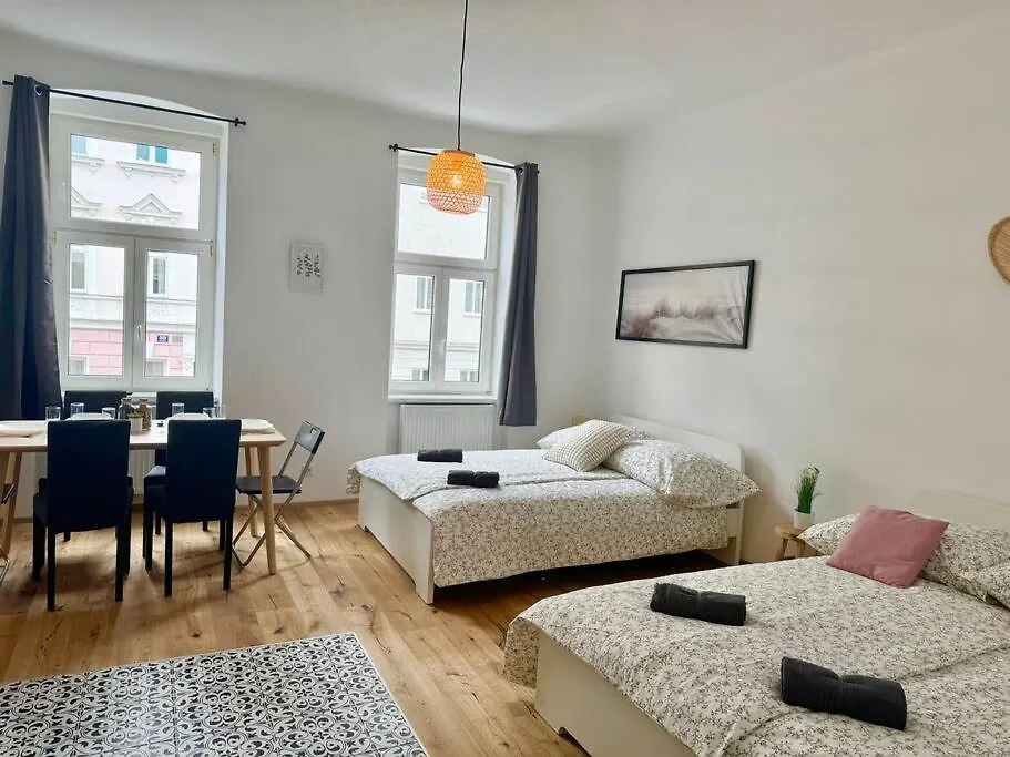 Stylish & Renovated Apartment With Free Parking Viena Austria